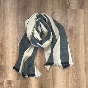 Urban Outfitters Silence + Noise Black and Cream Scarf